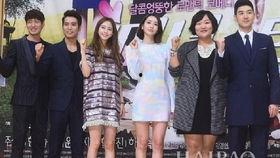 幻想情侣国语在线观看,浪漫奇幻之旅，在线观看心动瞬间  第3张